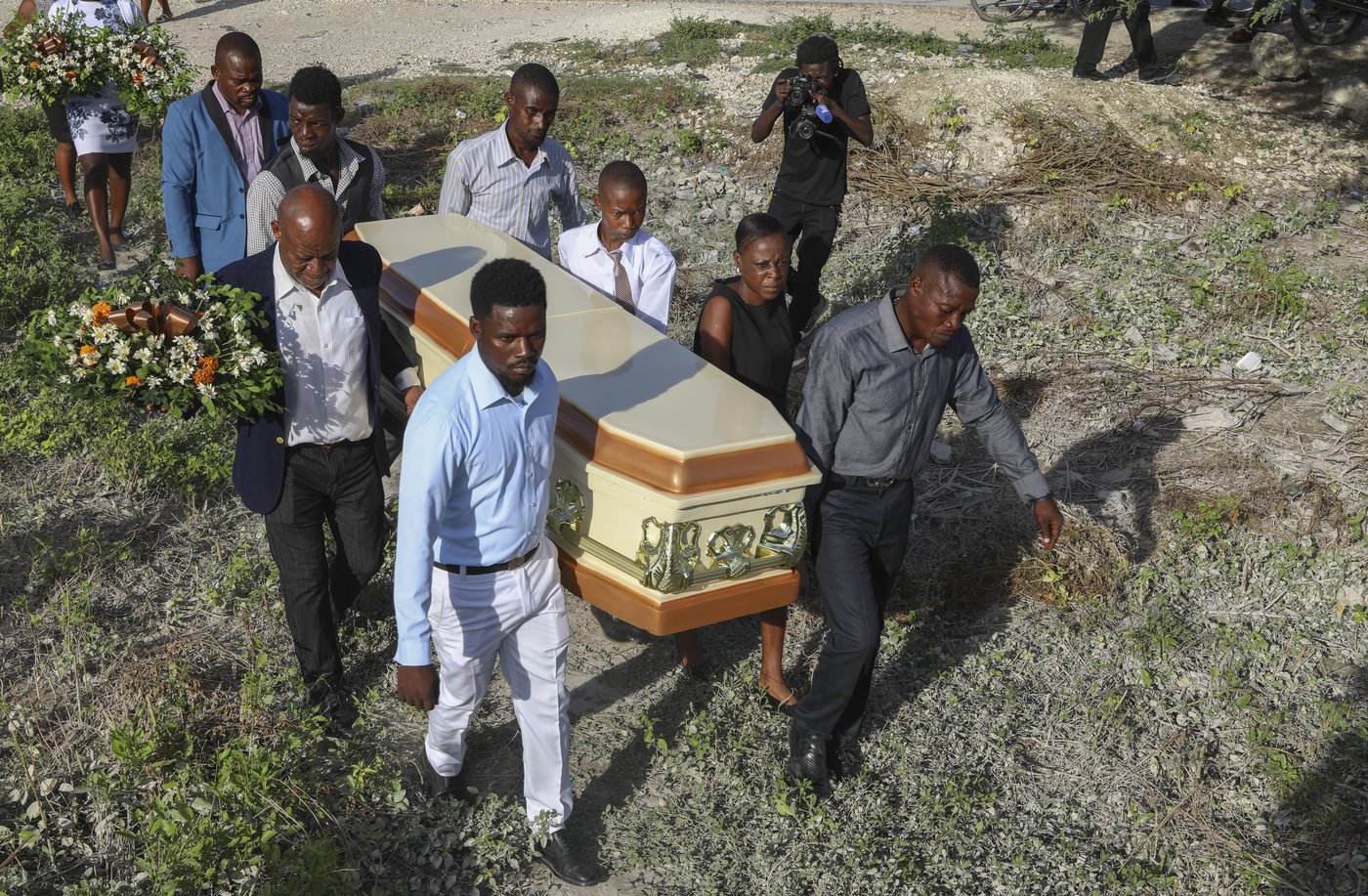 Another town in Haiti comes under attack a week after gangs killed at least 115 people | iNFOnews.ca Another town in Haiti comes under attack a week after gangs killed at least 115 people | iNFOnews.ca