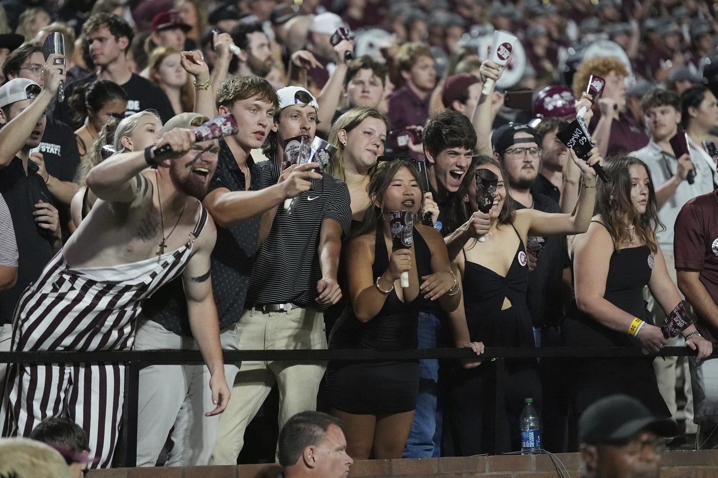 Mississippi State fined $500,000 by SEC for field storming following against Arizona State | iNFOnews.ca Mississippi State fined $500,000 by SEC for field storming following against Arizona State | iNFOnews.ca