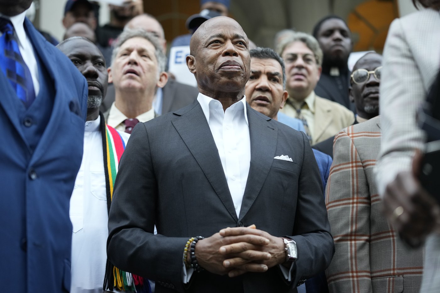 NYC mayor deflects questions about bribery charges as a potential witness speaks outside City Hall | iNFOnews.ca