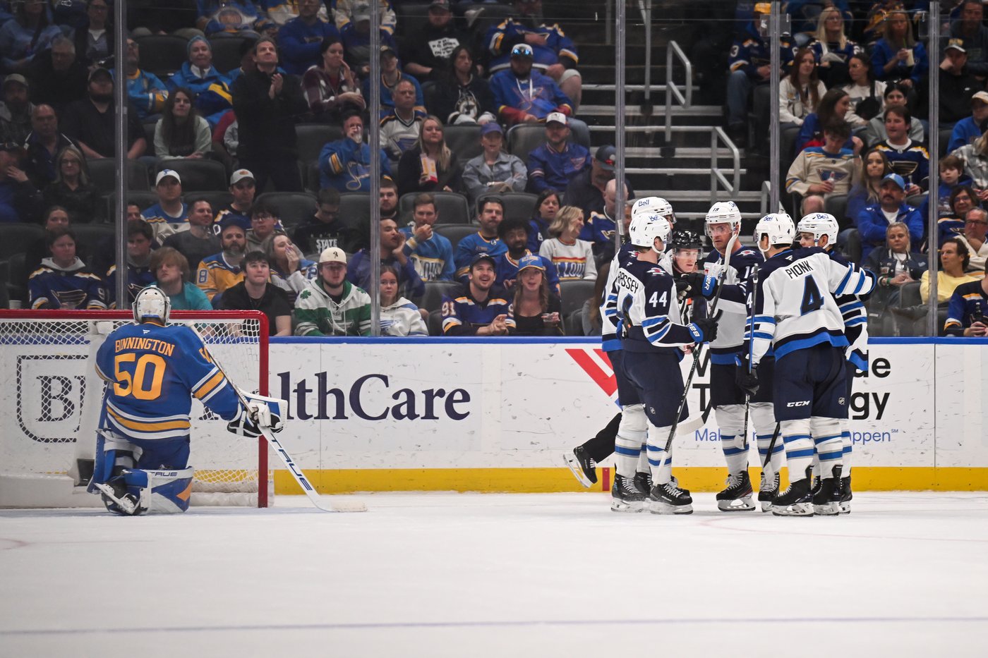 With Montreal already qualified, Edmonton and Ottawa closing in on NHL playoff spots | iNFOnews.ca With Montreal already qualified, Edmonton and Ottawa closing in on NHL playoff spots | iNFOnews.ca