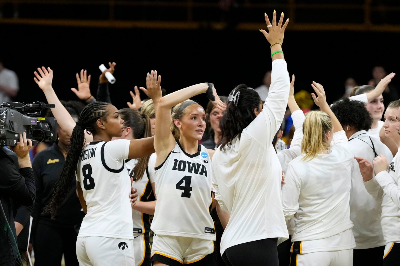 Coming off a near upset, No. 2 seed Iowa faces 10th seed Virginia in women's NCAA Tournament | iNFOnews.ca