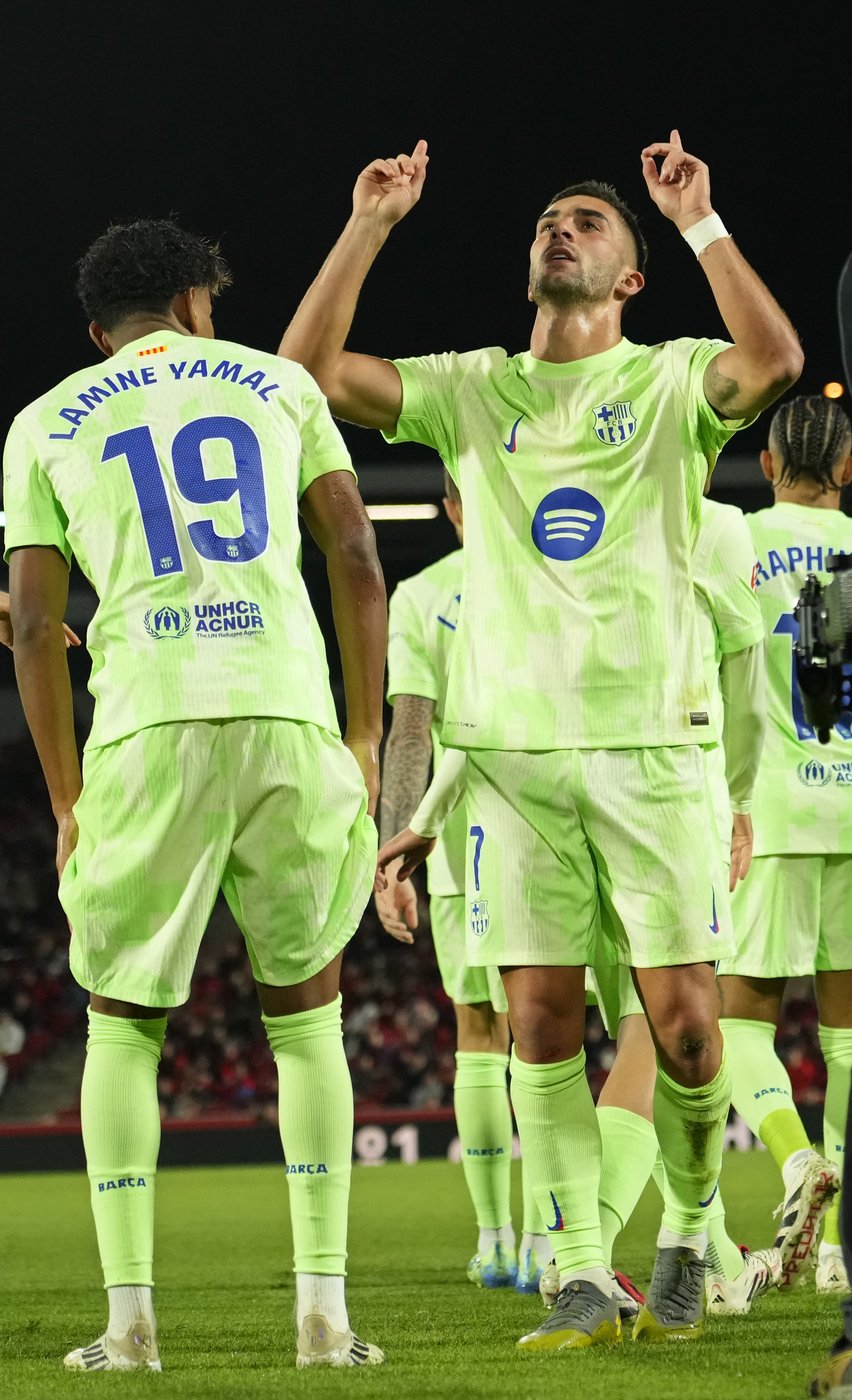 Raphinha scores 2 and Barcelona ends Spanish league slump with 5-1 rout of Mallorca | iNFOnews.ca Raphinha scores 2 and Barcelona ends Spanish league slump with 5-1 rout of Mallorca | iNFOnews.ca