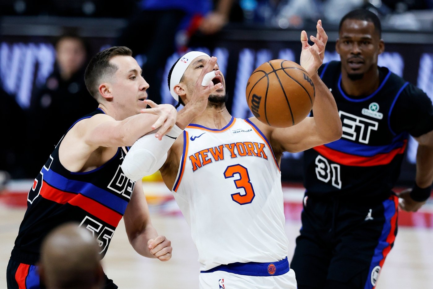 2-way player Daniss Jenkins scores 18 points as Pistons rout Knicks, 118-80 | iNFOnews.ca