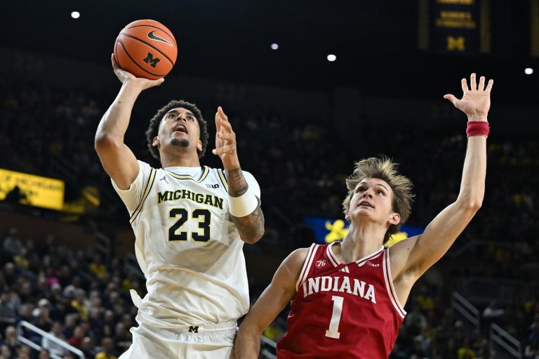 Elliot Cadeau shines as Michigan defeats Indiana 86-72 | iNFOnews.ca