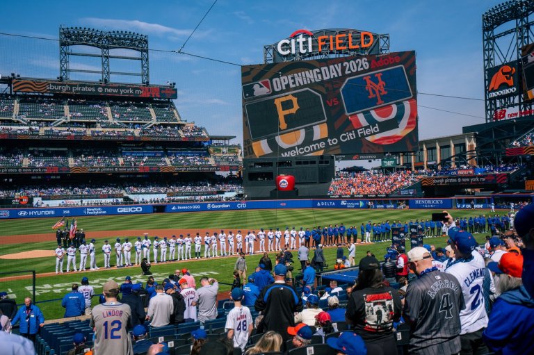 New-look Mets knock out Skenes in 1st inning and sink Pirates 11-7 in season opener at Citi Field | iNFOnews.ca