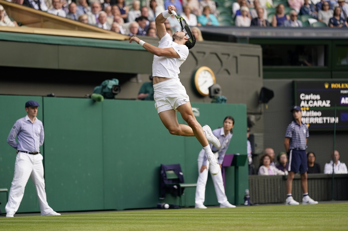 Australian Open 2025: Carlos Alcaraz and Jannik Sinner have a real rivalry atop men's tennis | iNFOnews.ca