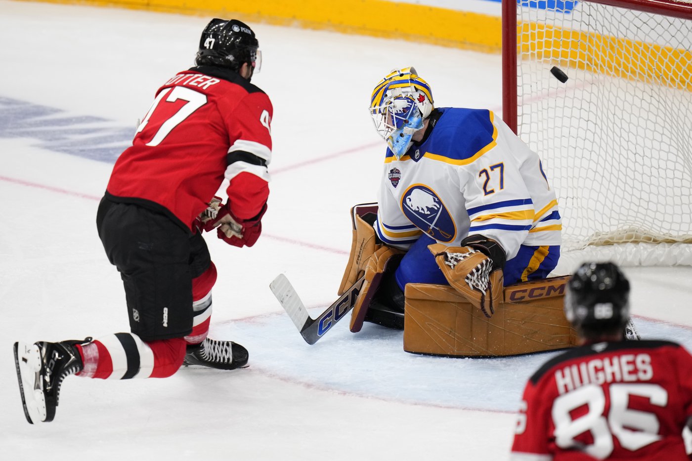 Cotter scores as Devils beat Sabres 3-1 to sweep season-opening series in Prague | iNFOnews.ca