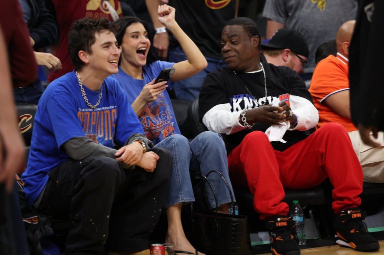 Looking for NBA Finals seats? The Knicks are making 2 in celebrity row available in an auction | iNFOnews.ca