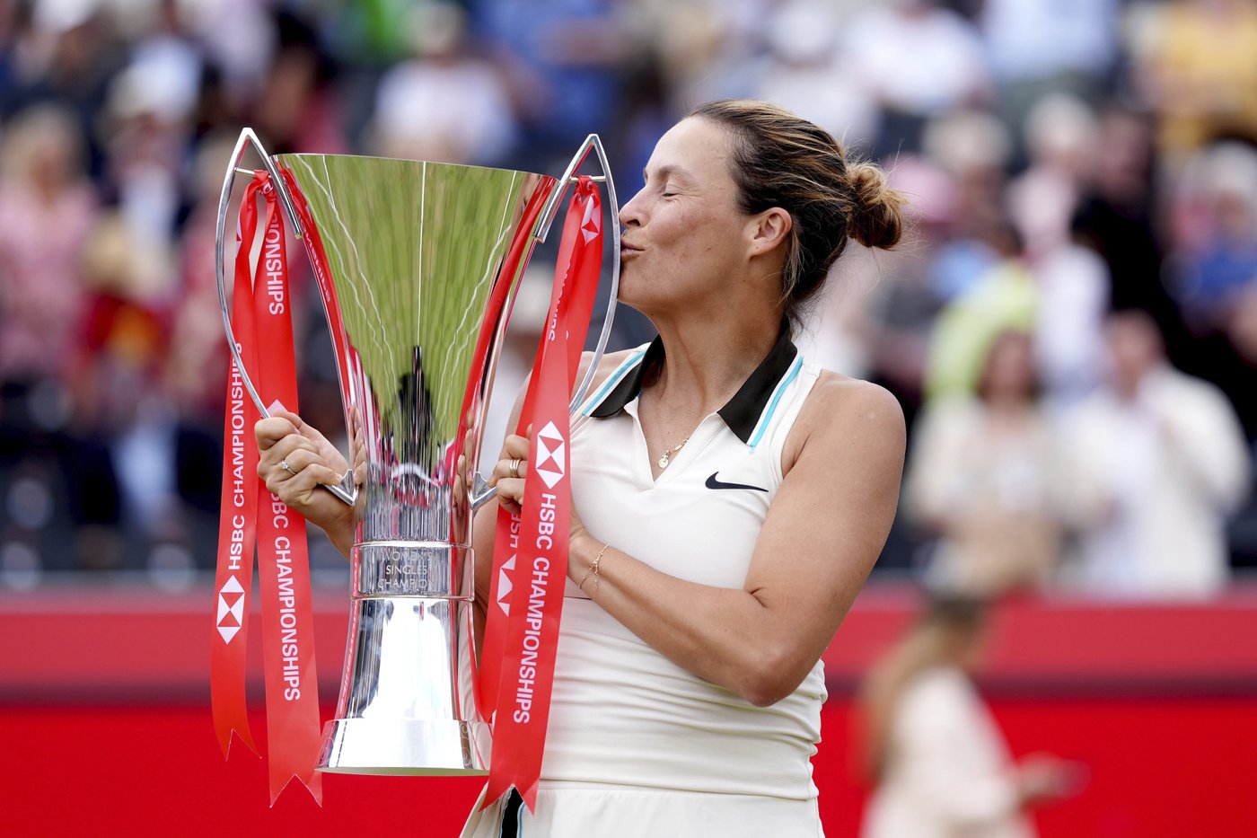 German qualifier Tatjana Maria wins Queen's Club final at age 37 | iNFOnews.ca German qualifier Tatjana Maria wins Queen's Club final at age 37 | iNFOnews.ca