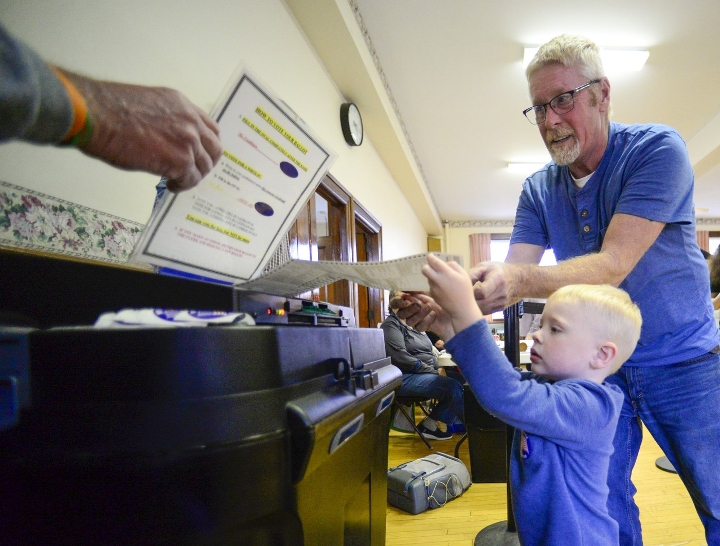 Sen. Bernie Sanders wins a fourth term representing Vermont | iNFOnews.ca