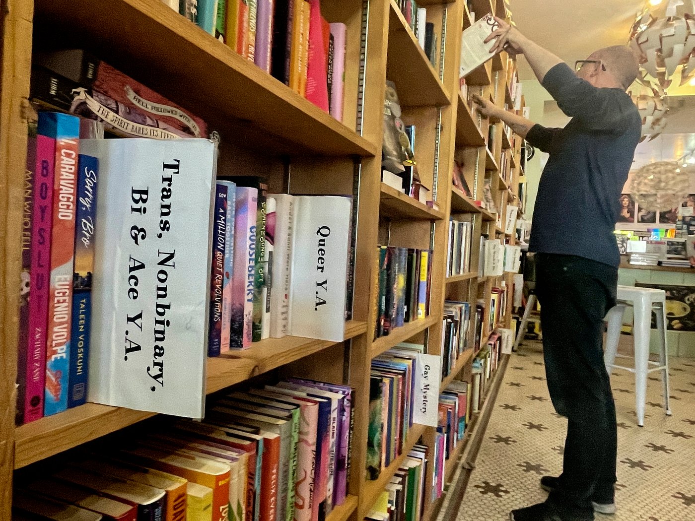 PEN America launches a US safety program for authors facing harassment | iNFOnews.ca