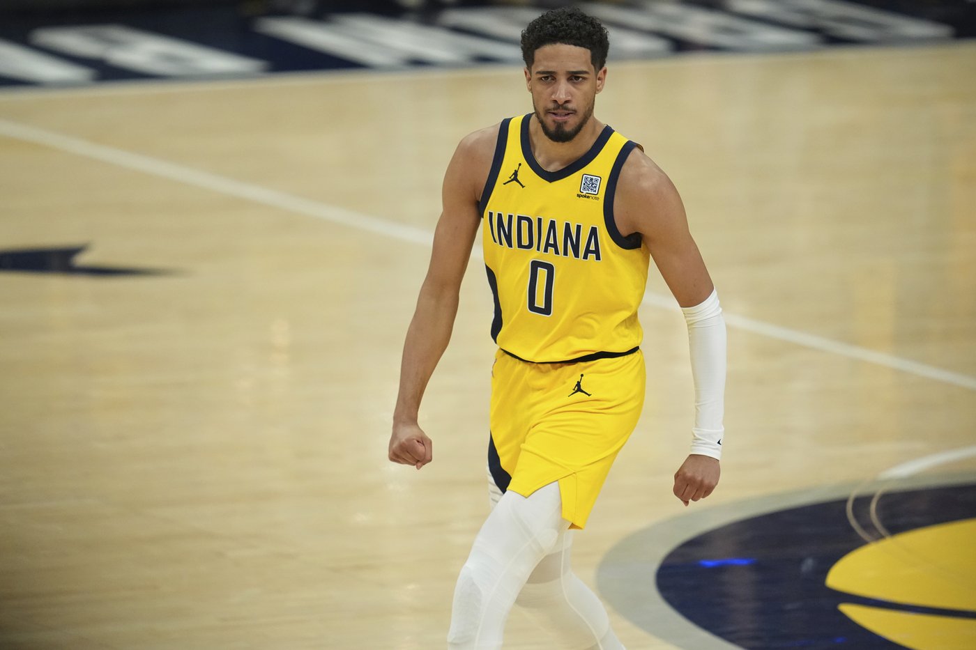 Tyrese Haliburton helps spark Pacers' Game 6 win over Thunder while playing with strained calf | iNFOnews.ca