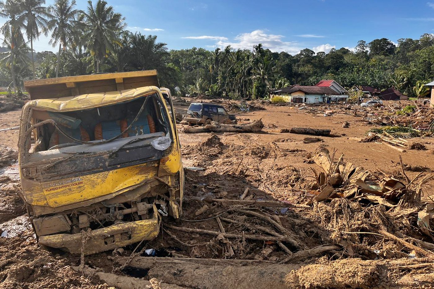 Over 800 people are still missing after flooding in Indonesia, Sri Lanka and Thailand | iNFOnews.ca Over 800 people are still missing after flooding in Indonesia, Sri Lanka and Thailand | iNFOnews.ca