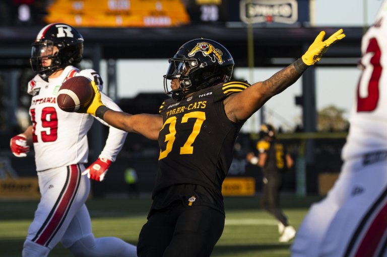 Tre Ford, Marc Liegghio lead Hamilton Tiger-Cats to 35-22 win over Ottawa Redblacks | iNFOnews.ca