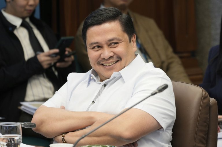 2 Philippine senators implicated in flood control corruption inquiry but deny allegations | iNFOnews.ca
