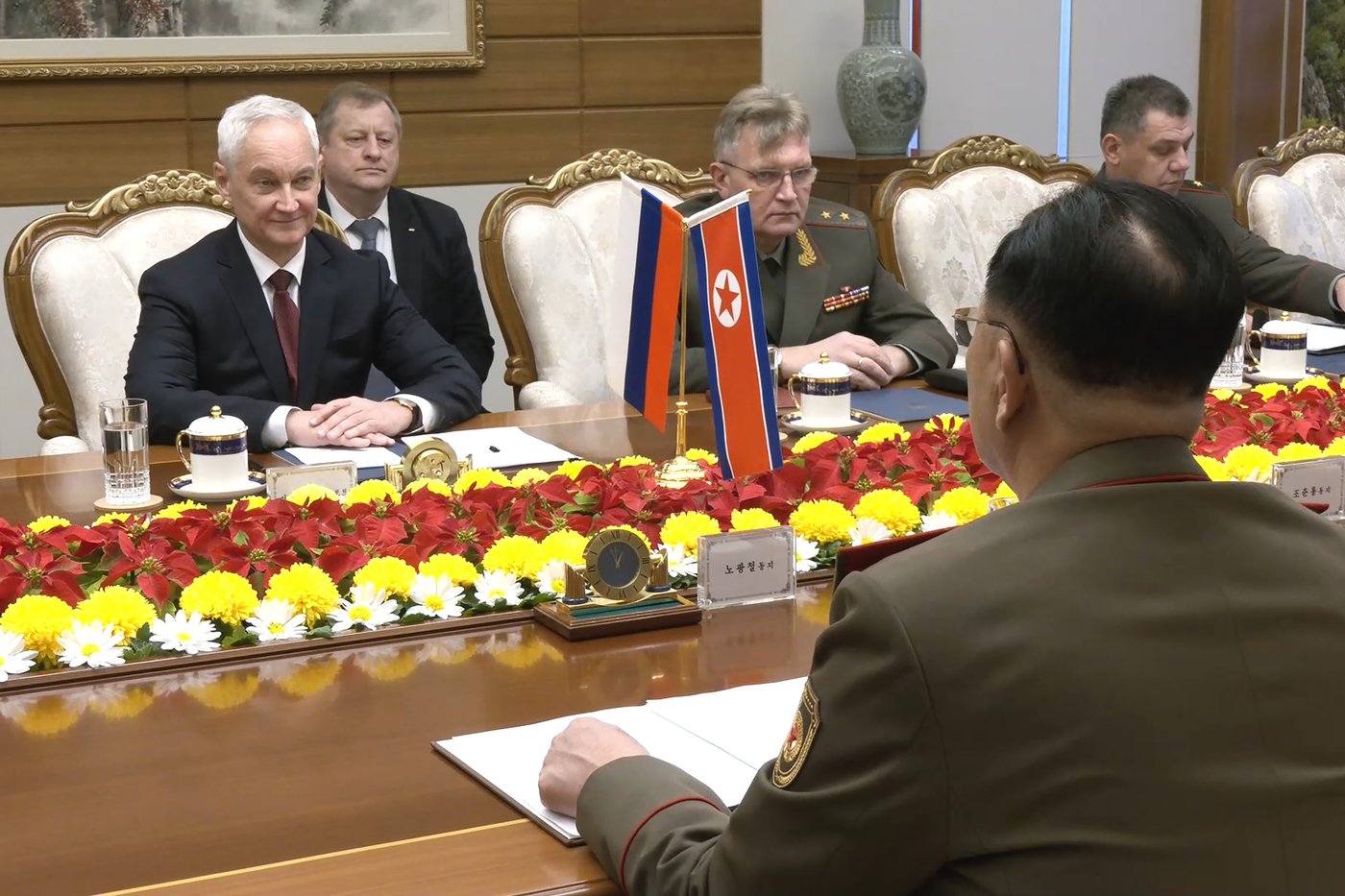 Russian defense minister visits North Korea for talks with military and political leaders | iNFOnews.ca