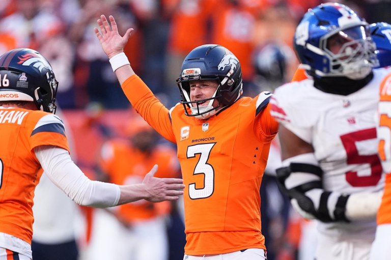 Broncos stun Giants 33-32 with last-second field goal after getting shut out for three quarters | iNFOnews.ca