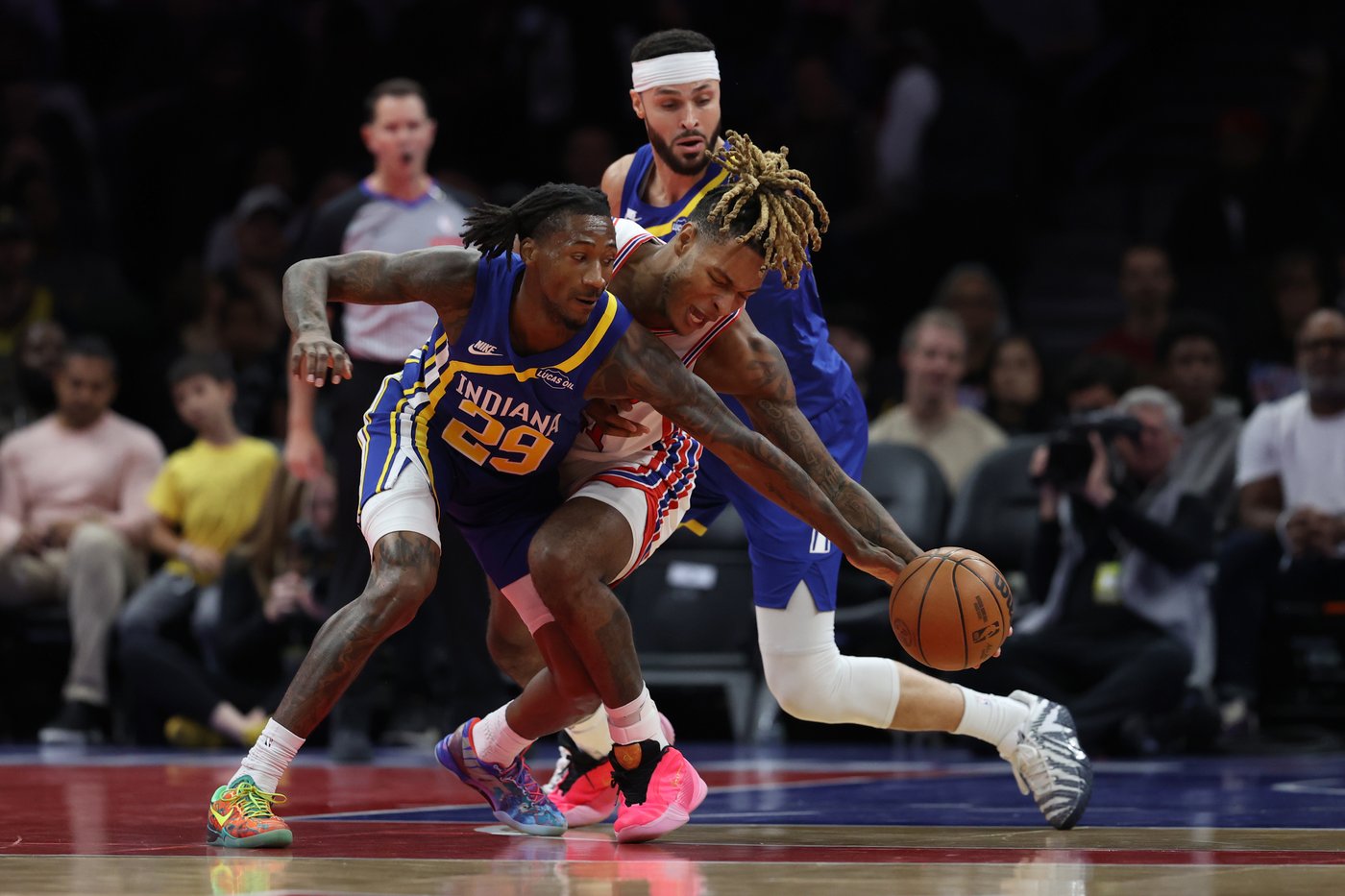 Haliburton has 24 points and 10 assists as the Pacers beat the winless Nets 136-109 | iNFOnews.ca