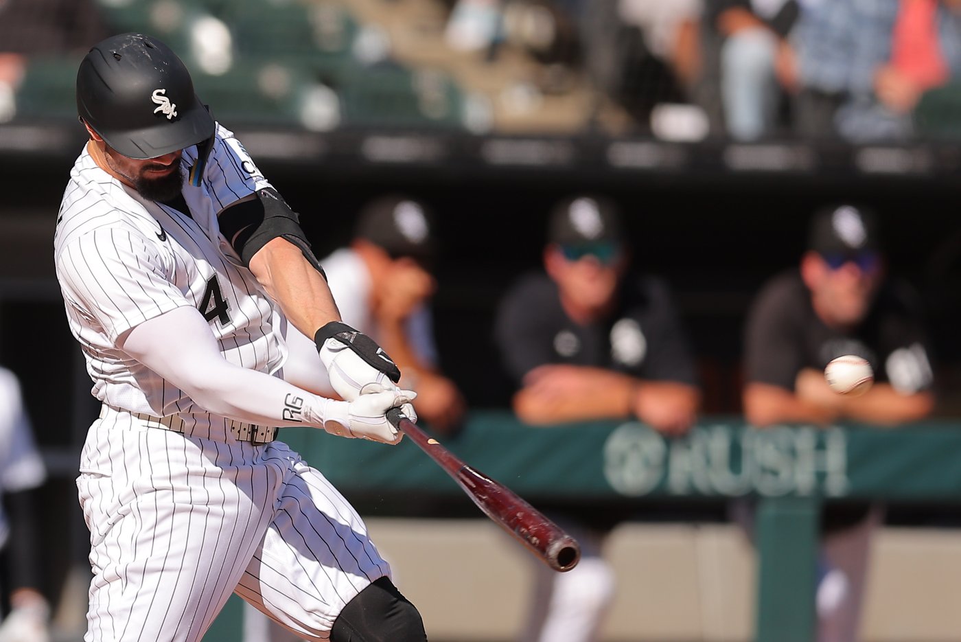 Grichuk and Doyle go deep in 3rd, power playoff-bound White Sox past Rockies 4-2 in season finale | iNFOnews.ca