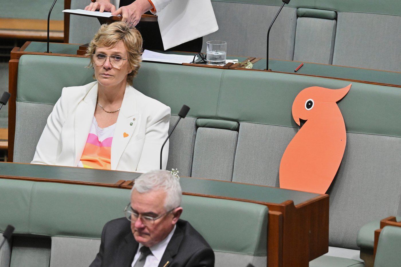 Australian Parliament pays tribute to injured lawmaker as it resumes work under increased security | iNFOnews.ca Australian Parliament pays tribute to injured lawmaker as it resumes work under increased security | iNFOnews.ca