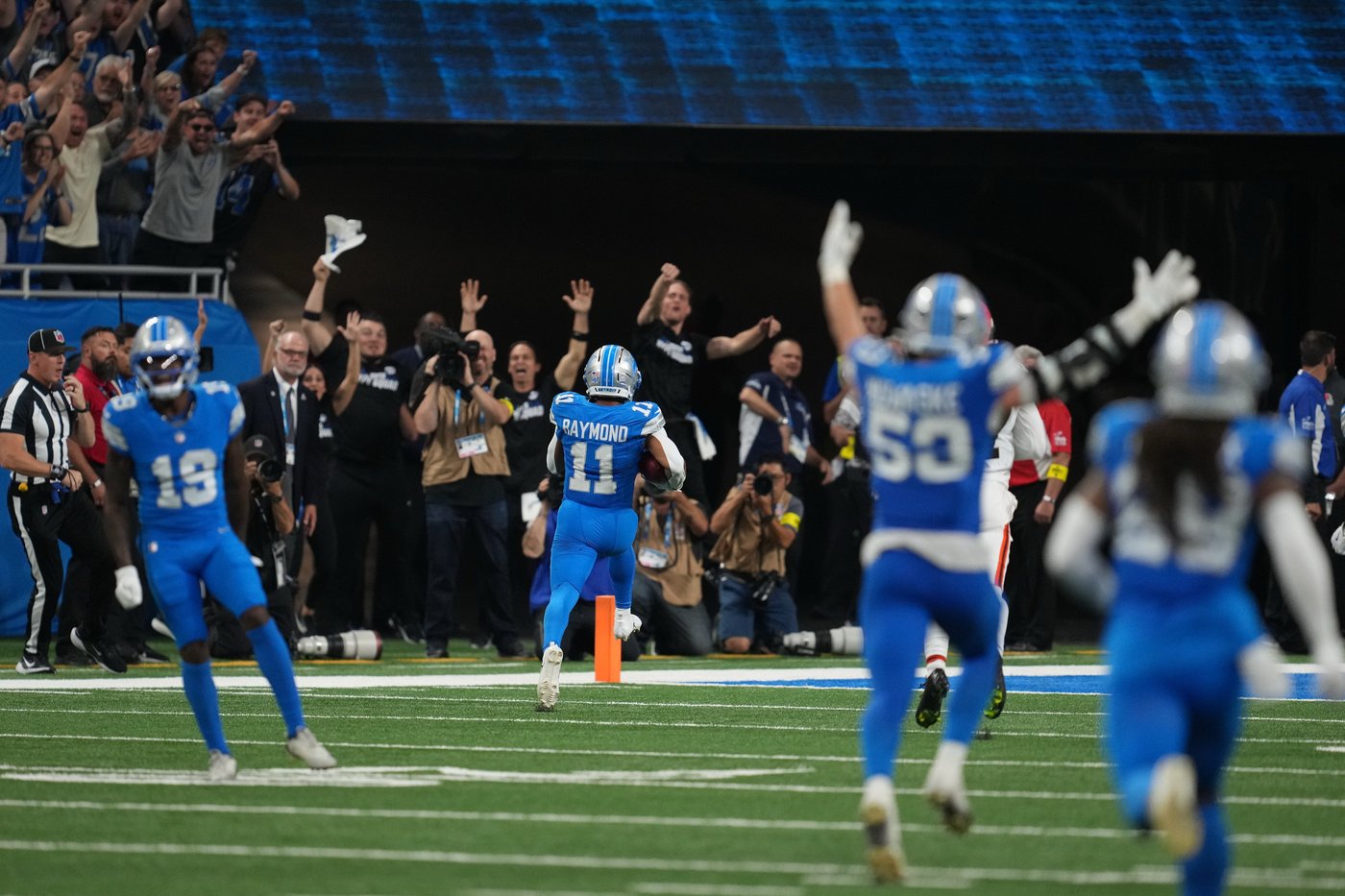 Lions dominate Browns despite injuries to cornerbacks | iNFOnews.ca