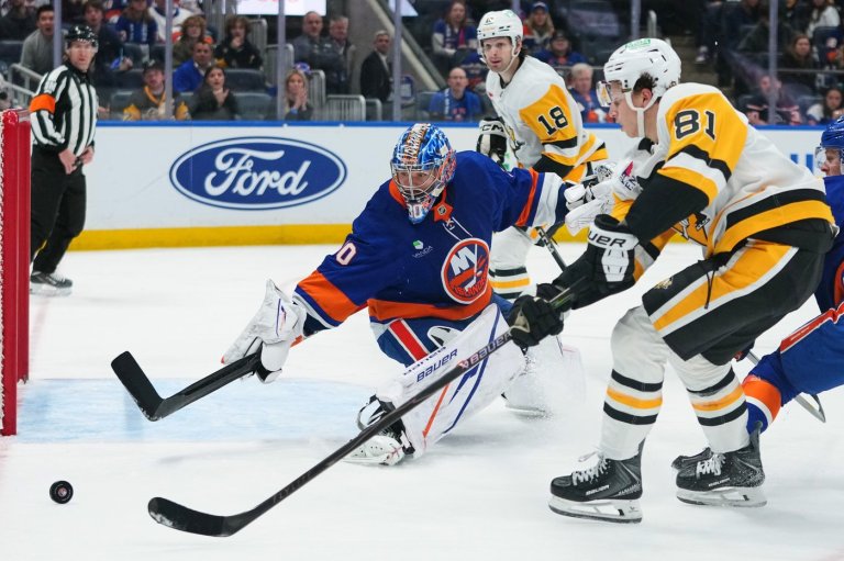 Penguins blitz the Islanders to win a big game in the East playoff race | iNFOnews.ca