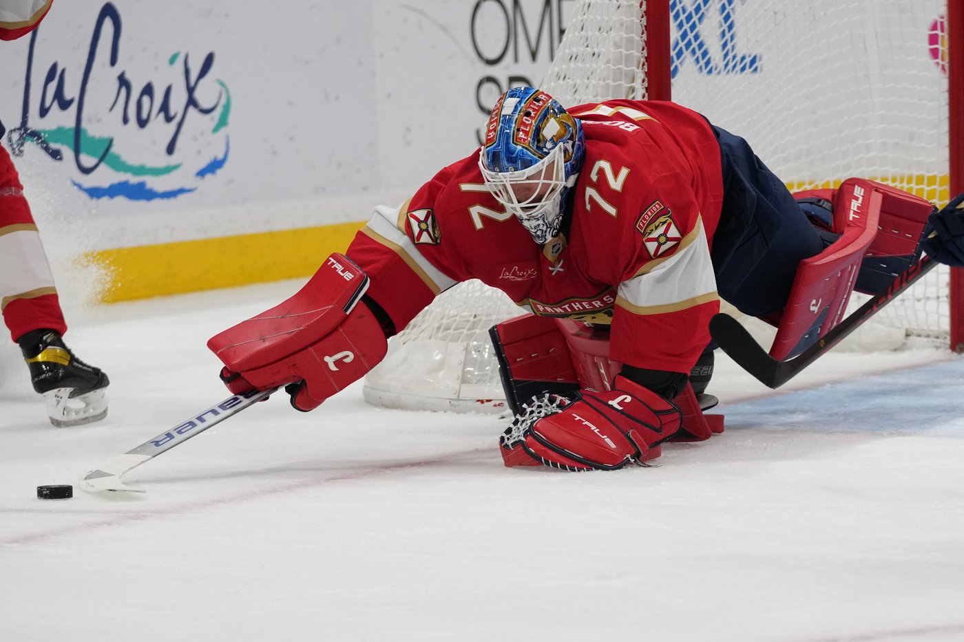 Reinhart scores in OT as Panthers down Blue Jackets 2-1 | iNFOnews.ca