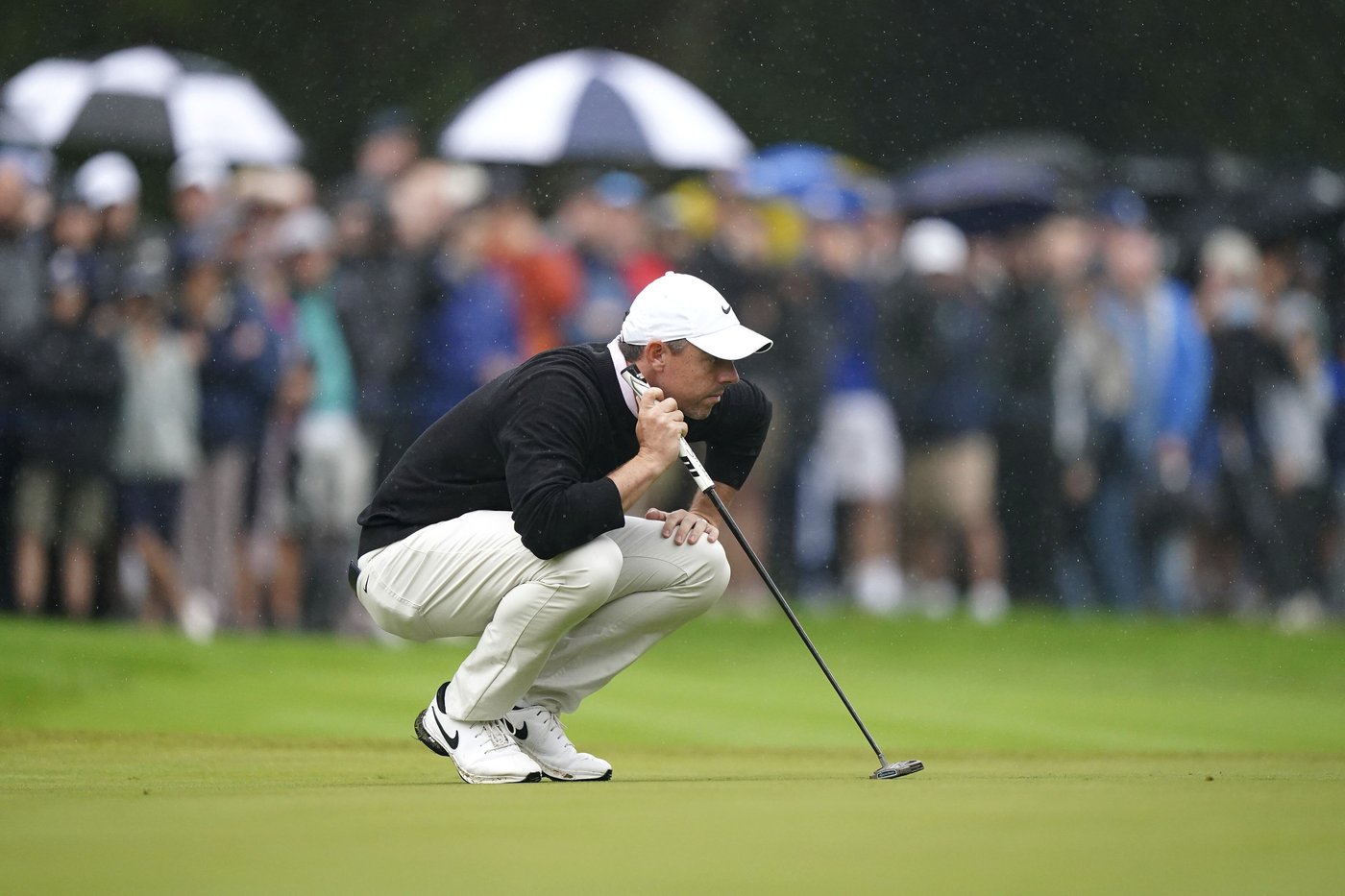 Matteo Manassero leads BMW PGA Championship, 11 years after winning | iNFOnews.ca Matteo Manassero leads BMW PGA Championship, 11 years after winning | iNFOnews.ca