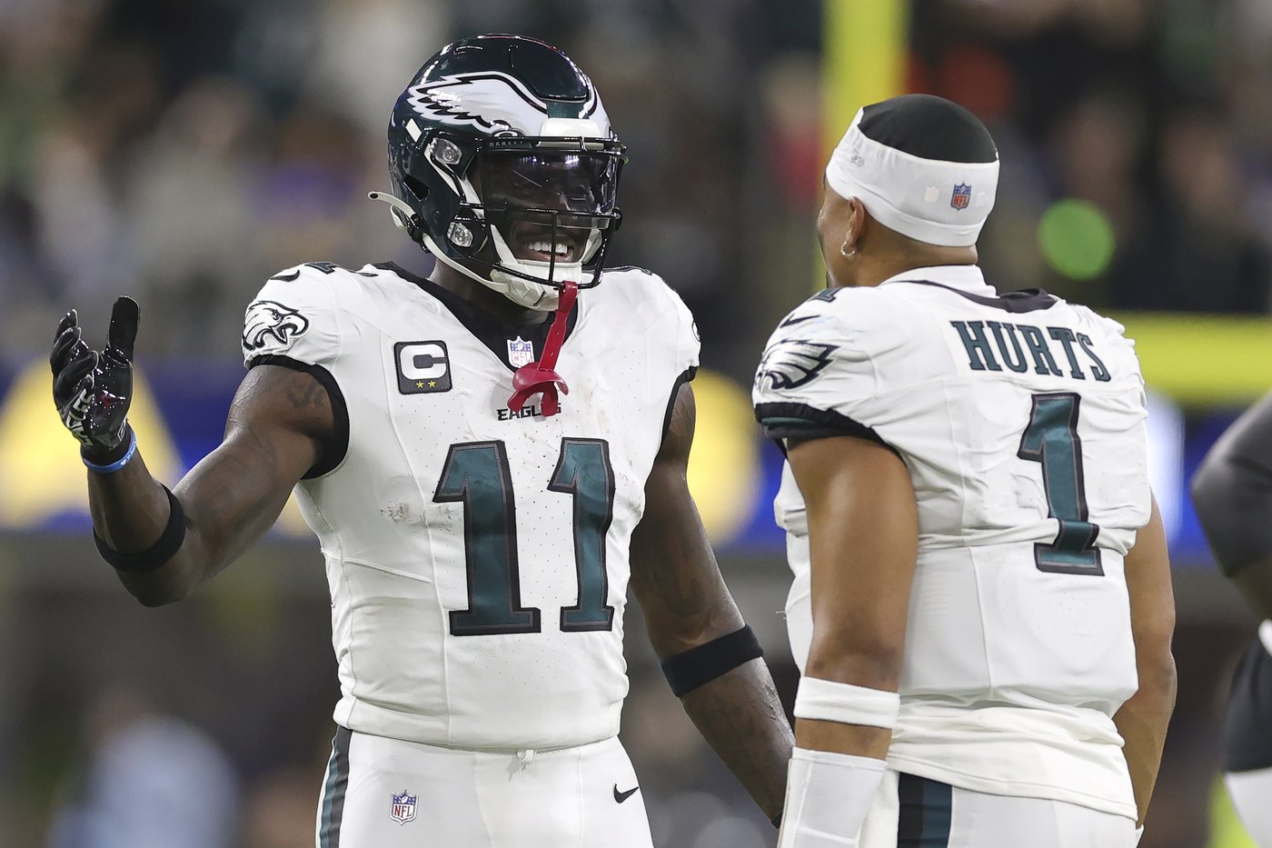 Brotherly gripe? Eagles can fix any issues with one breakout passing game: Analysis | iNFOnews.ca