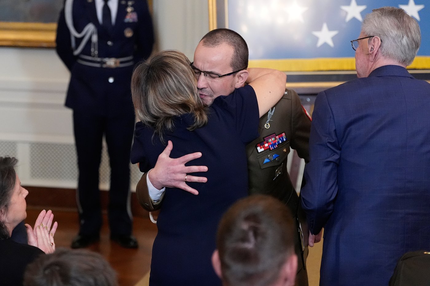 Trump awards the Medal of Honor to 3 US soldiers in a White House ceremony | iNFOnews.ca Trump awards the Medal of Honor to 3 US soldiers in a White House ceremony | iNFOnews.ca