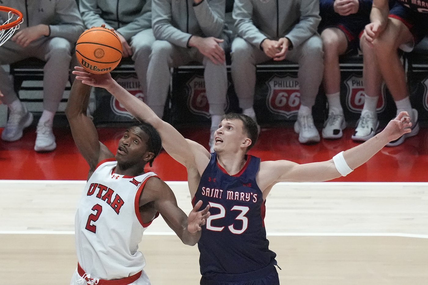 Paulius Murauskas hits 6 3s, scores 28 to help Saint Mary's beat Utah 72-63 | iNFOnews.ca Paulius Murauskas hits 6 3s, scores 28 to help Saint Mary's beat Utah 72-63 | iNFOnews.ca