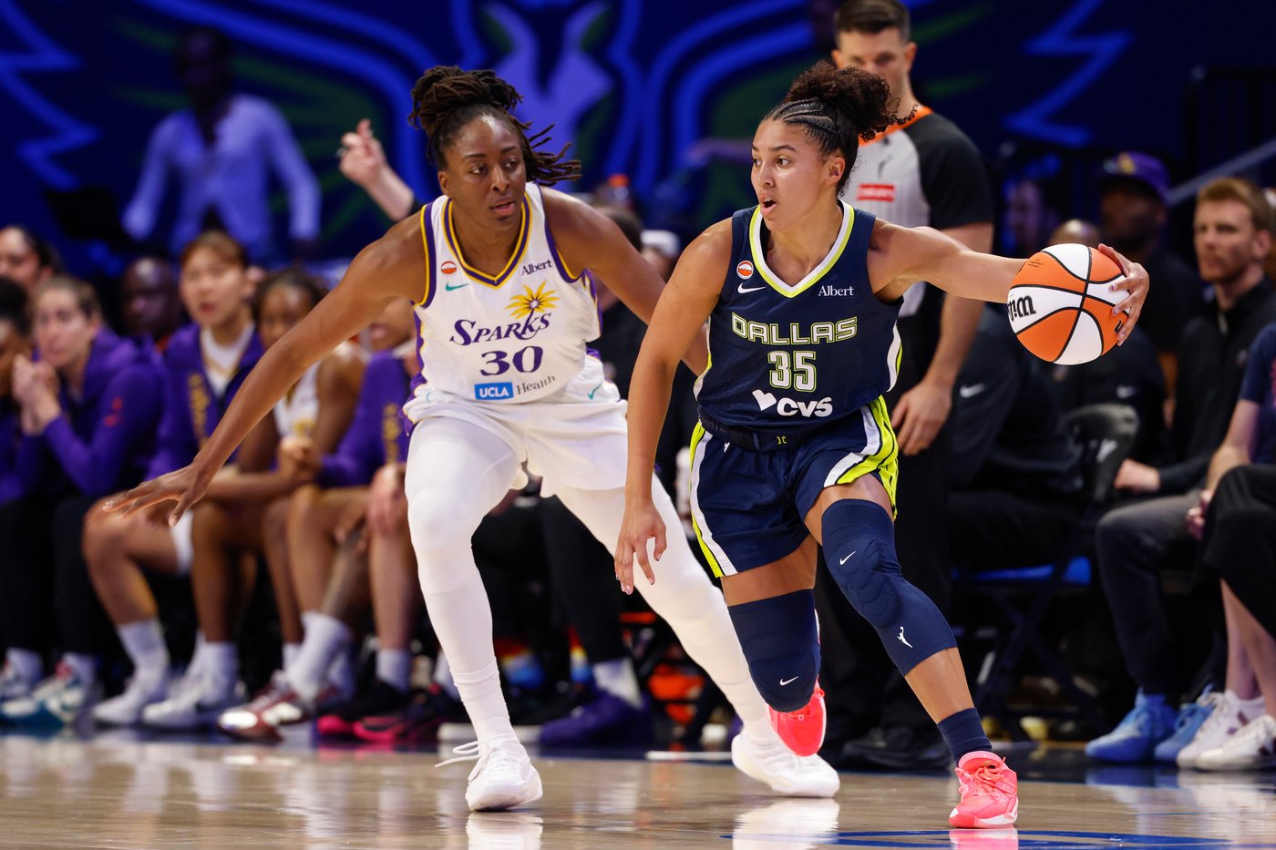 Dallas' Azzi Fudd first rookie to win 3-point shootout at WNBA All-Star weekend | iNFOnews.ca