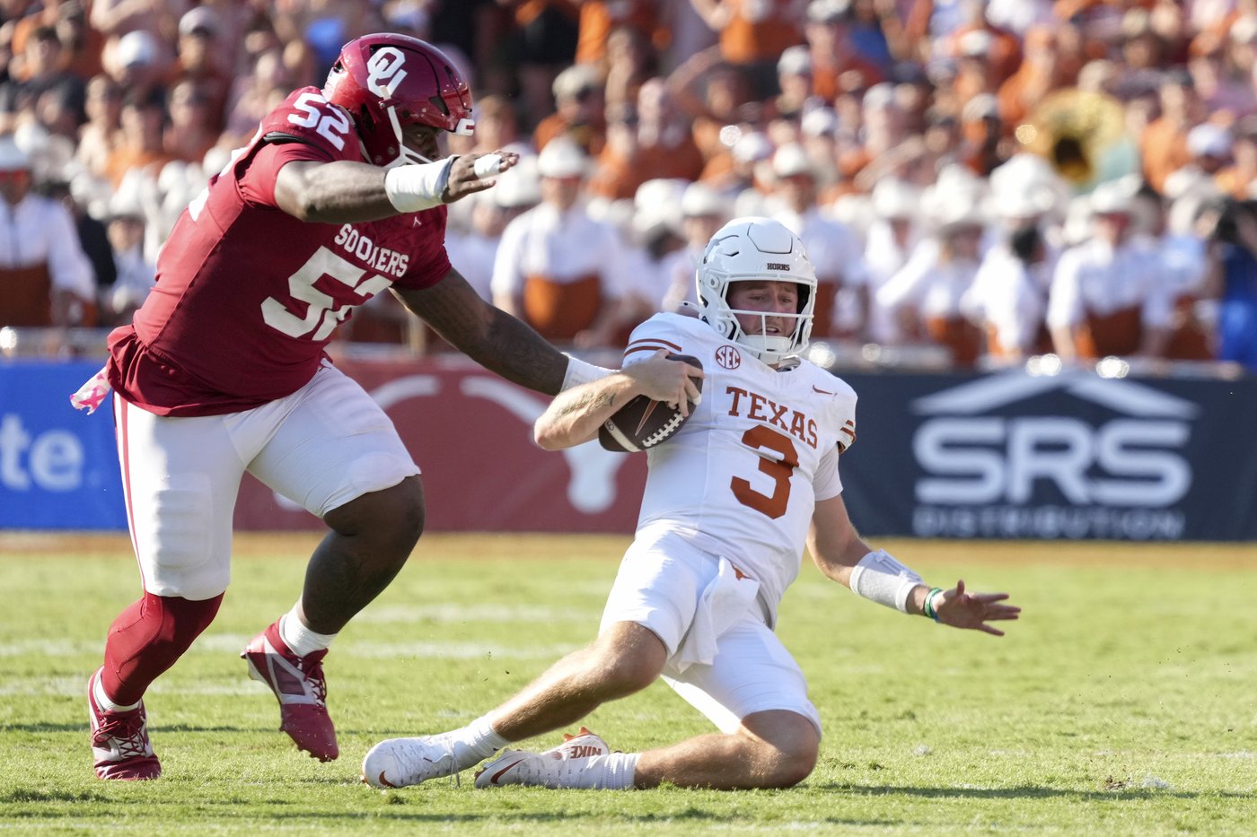 No. 1 Texas putting the Golden Hat away with a focus on bigger trophies after a perfect SEC start | iNFOnews.ca No. 1 Texas putting the Golden Hat away with a focus on bigger trophies after a perfect SEC start | iNFOnews.ca