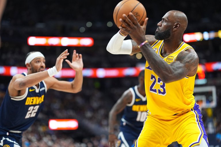 LeBron James breaks Kareem Abdul-Jabbar’s NBA record for career field goals | iNFOnews.ca