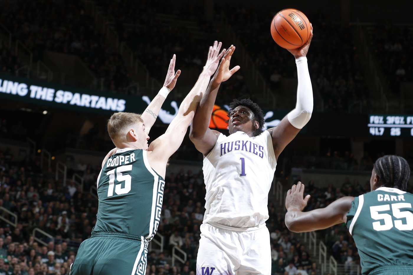 Akins scores 20 points as No. 16 Michigan State overwhelms Washington 88-54 | iNFOnews.ca Akins scores 20 points as No. 16 Michigan State overwhelms Washington 88-54 | iNFOnews.ca