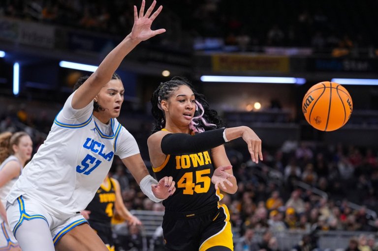 Iowa back in a familiar spot - at home for the NCAA women's March Madness | iNFOnews.ca
