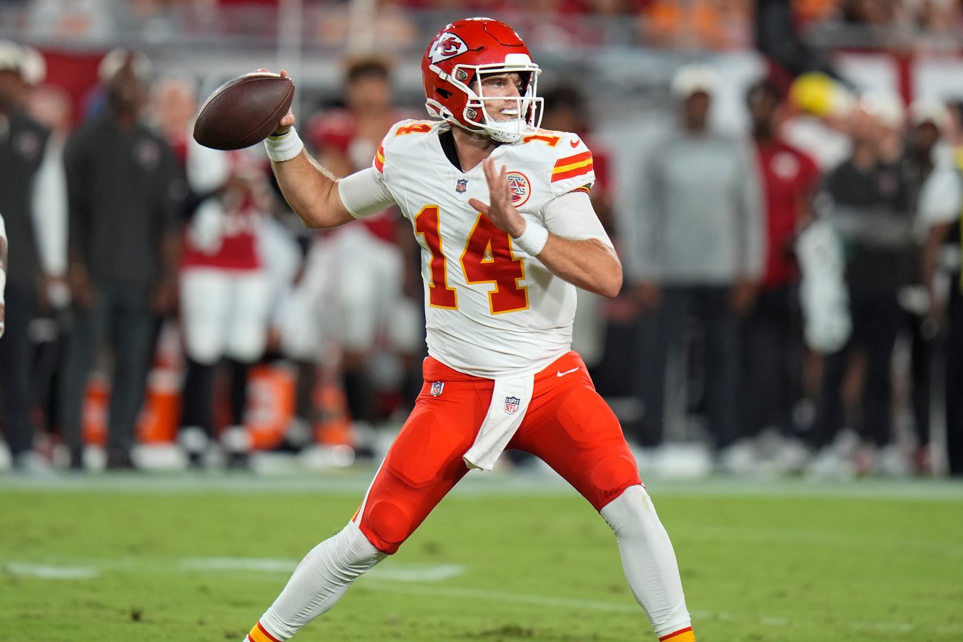 From draft-day slide to preseason star, QB Garrett Nussmeier is finding an opening with the Chiefs | iNFOnews.ca