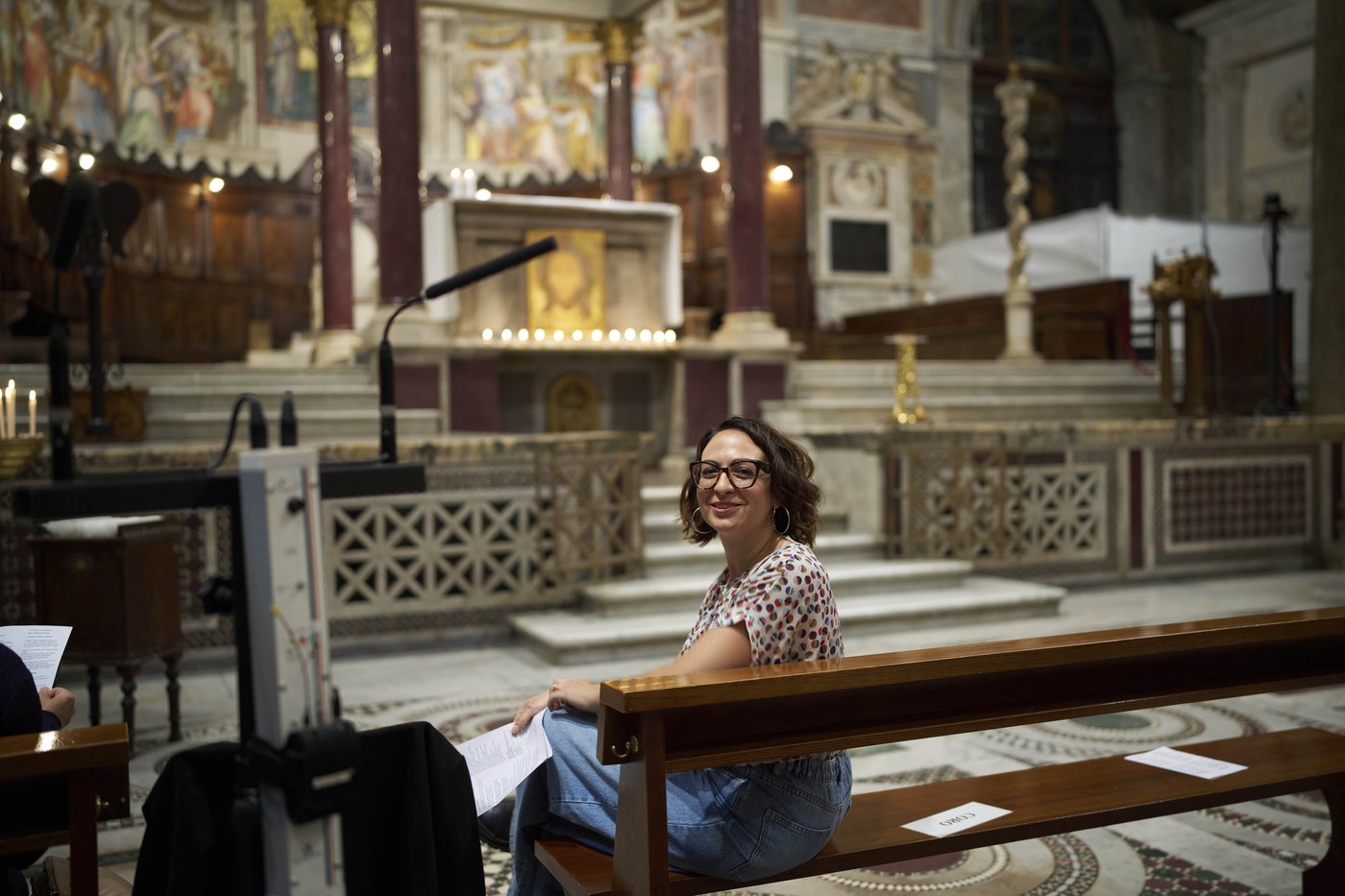 At Mass in housing projects and tourist hotspots, Romans pray next pope focuses on poverty and peace | iNFOnews.ca At Mass in housing projects and tourist hotspots, Romans pray next pope focuses on poverty and peace | iNFOnews.ca