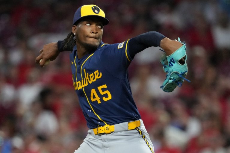 Brewers' Abner Uribe serving 1-game suspension Wednesday night against Reds | iNFOnews.ca