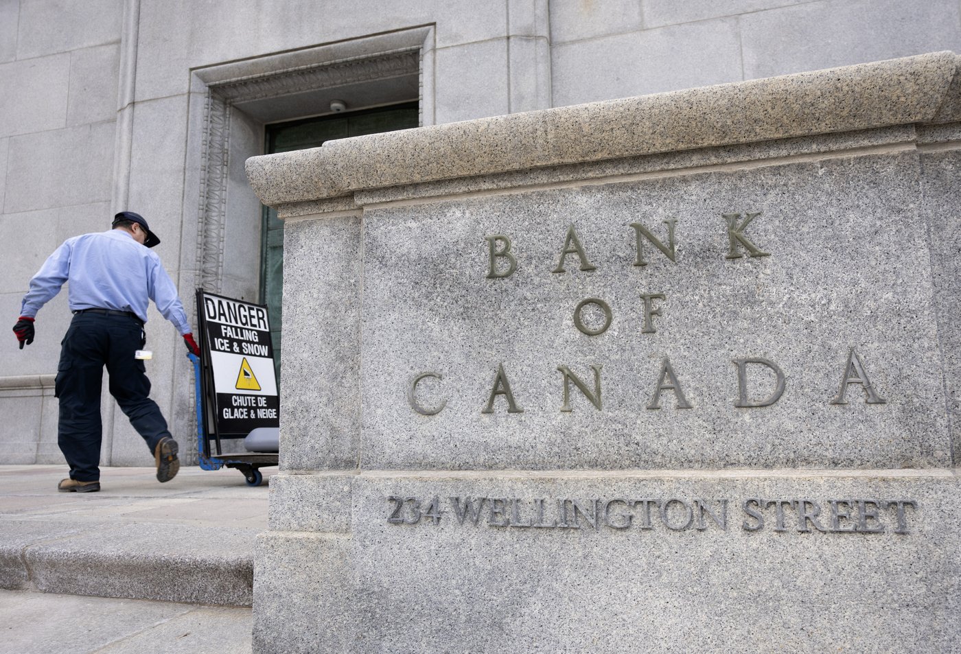 BoC delivers jumbo interest rate cut, signals slower pace of cuts moving forward | iNFOnews.ca BoC delivers jumbo interest rate cut, signals slower pace of cuts moving forward | iNFOnews.ca