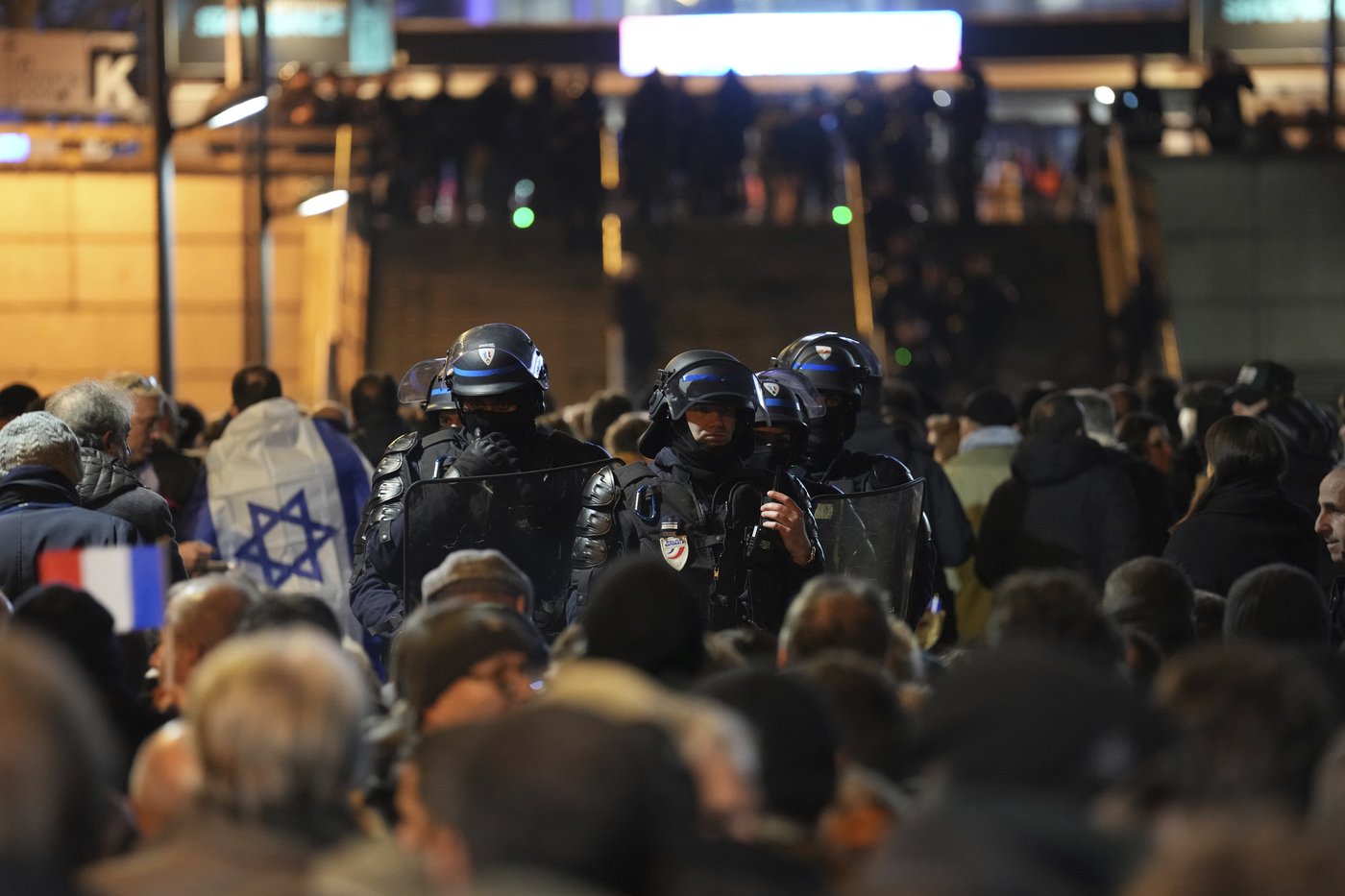 France draws with Israel in high-security operation to reach Nations League quarterfinals with Italy | iNFOnews.ca