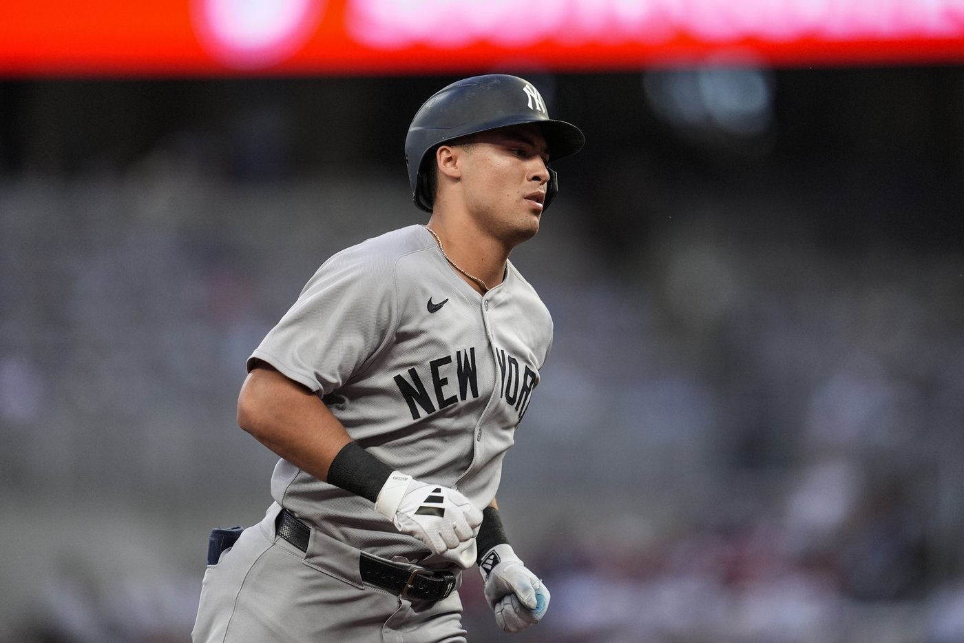 Grisham's tiebreaking slam in 9th completes Yankees comeback against Braves | iNFOnews.ca