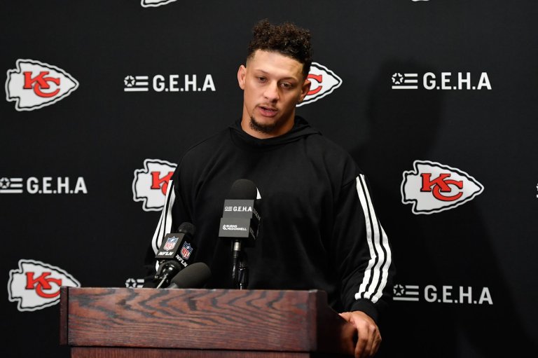 Patrick Mahomes has one of his worst passing performances in Chiefs' 28-21 loss to Bills | iNFOnews.ca