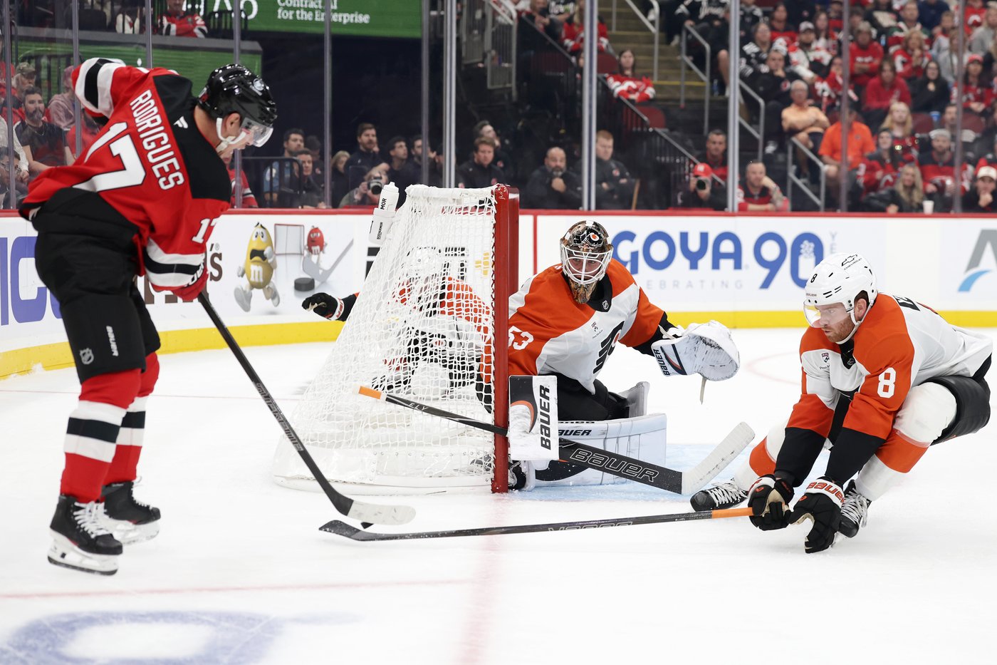 Olympic hero Jack Hughes scores in OT to lift the Devils over the Flyers 3-2 | iNFOnews.ca Olympic hero Jack Hughes scores in OT to lift the Devils over the Flyers 3-2 | iNFOnews.ca