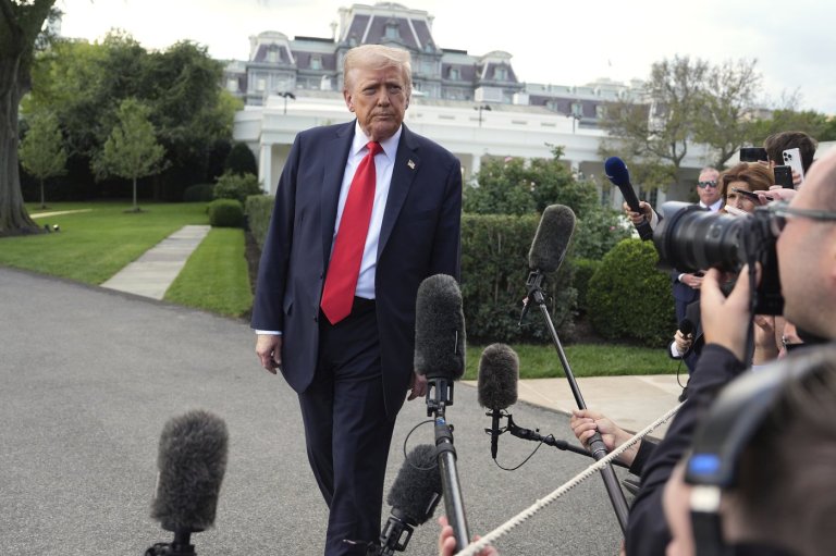 Trump marking 9/11 by attending a New York Yankees game | iNFOnews.ca