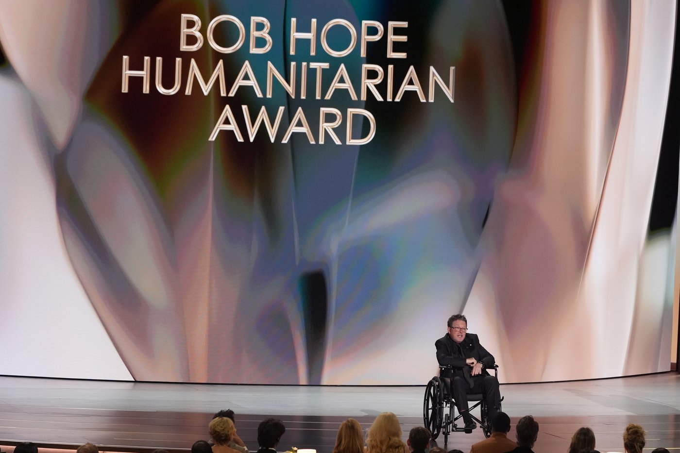 Photos of standout moments from the Emmys | iNFOnews.ca