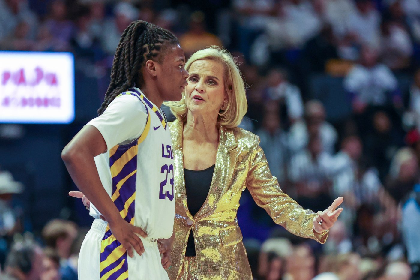Jada Richard scores 20 as No. 6 LSU women beat Florida 89-60 | iNFOnews.ca Jada Richard scores 20 as No. 6 LSU women beat Florida 89-60 | iNFOnews.ca