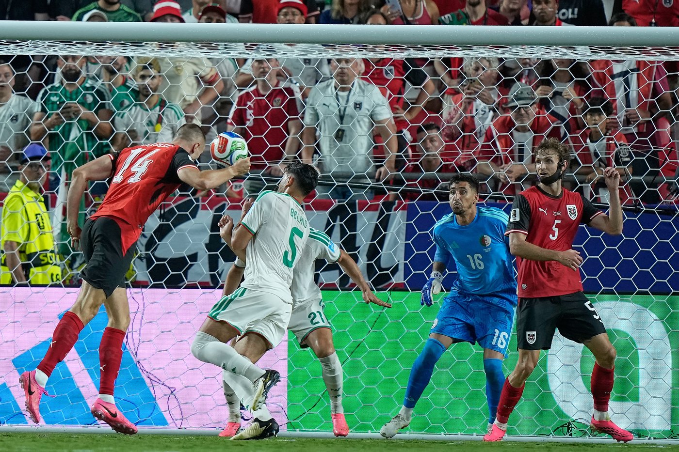 Final day of group play at the World Cup sets the field for the round of 32, in photos | iNFOnews.ca
