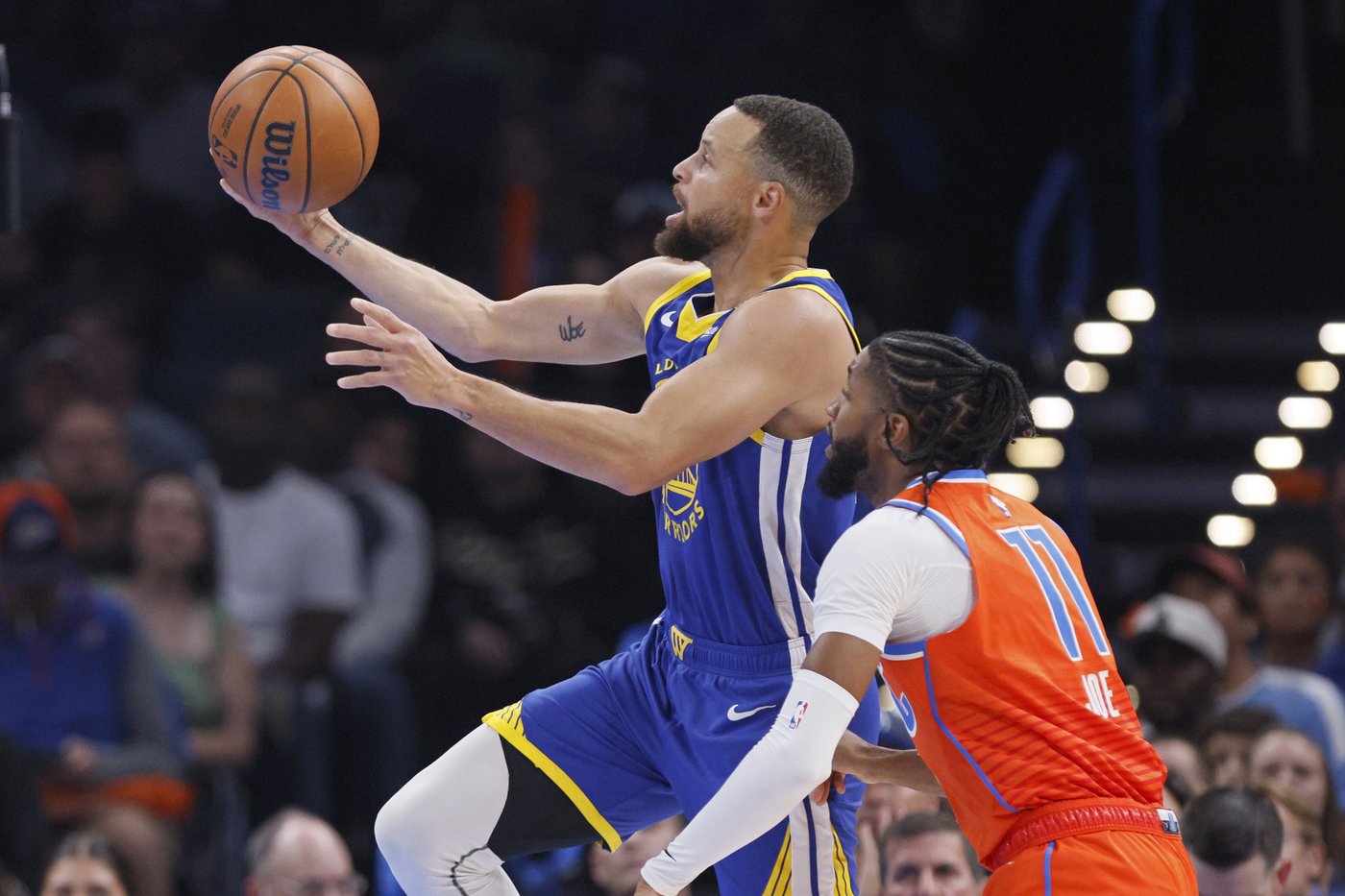 Curry scores 36, OKC loses Holmgren to hip injury in Warriors' 127-116 win over Thunder | iNFOnews.ca Curry scores 36, OKC loses Holmgren to hip injury in Warriors' 127-116 win over Thunder | iNFOnews.ca