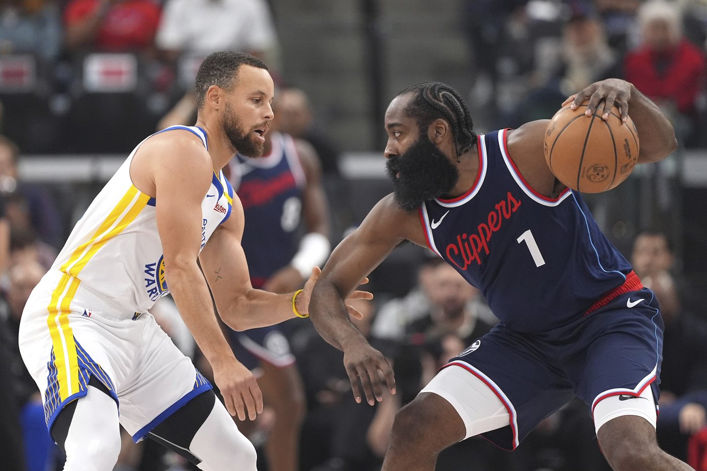 Powell scores 23 points and the Clippers hold off the Warriors 102-99 | iNFOnews.ca
